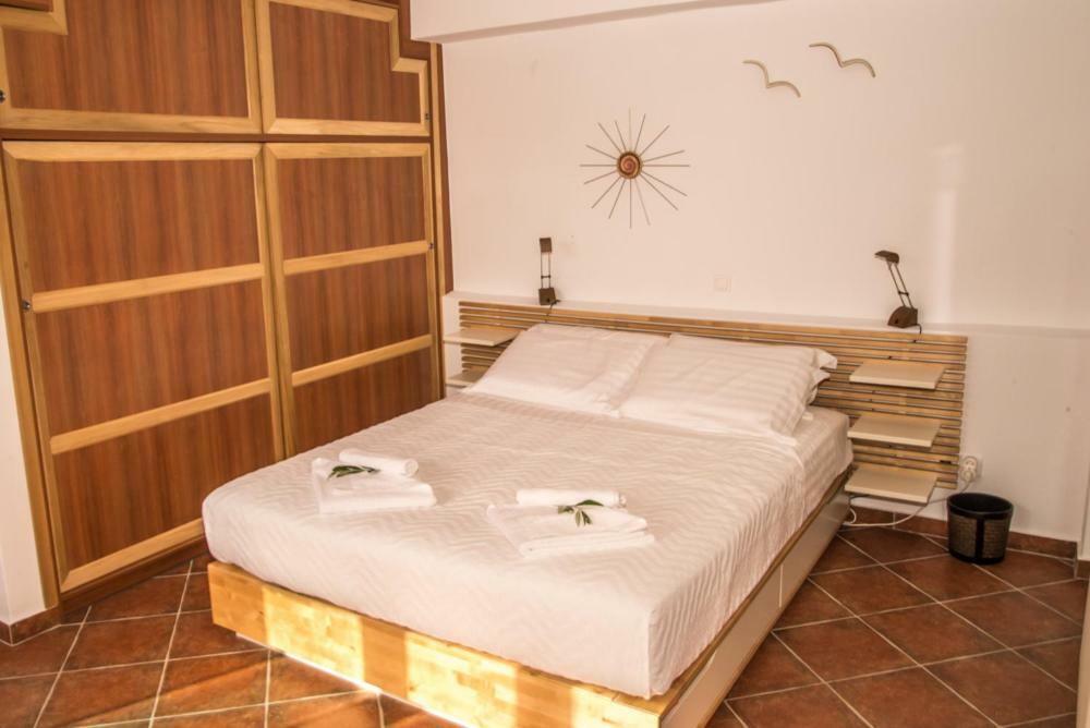 Olea Escape Villa In An Olive Estate Гитио Екстериор снимка