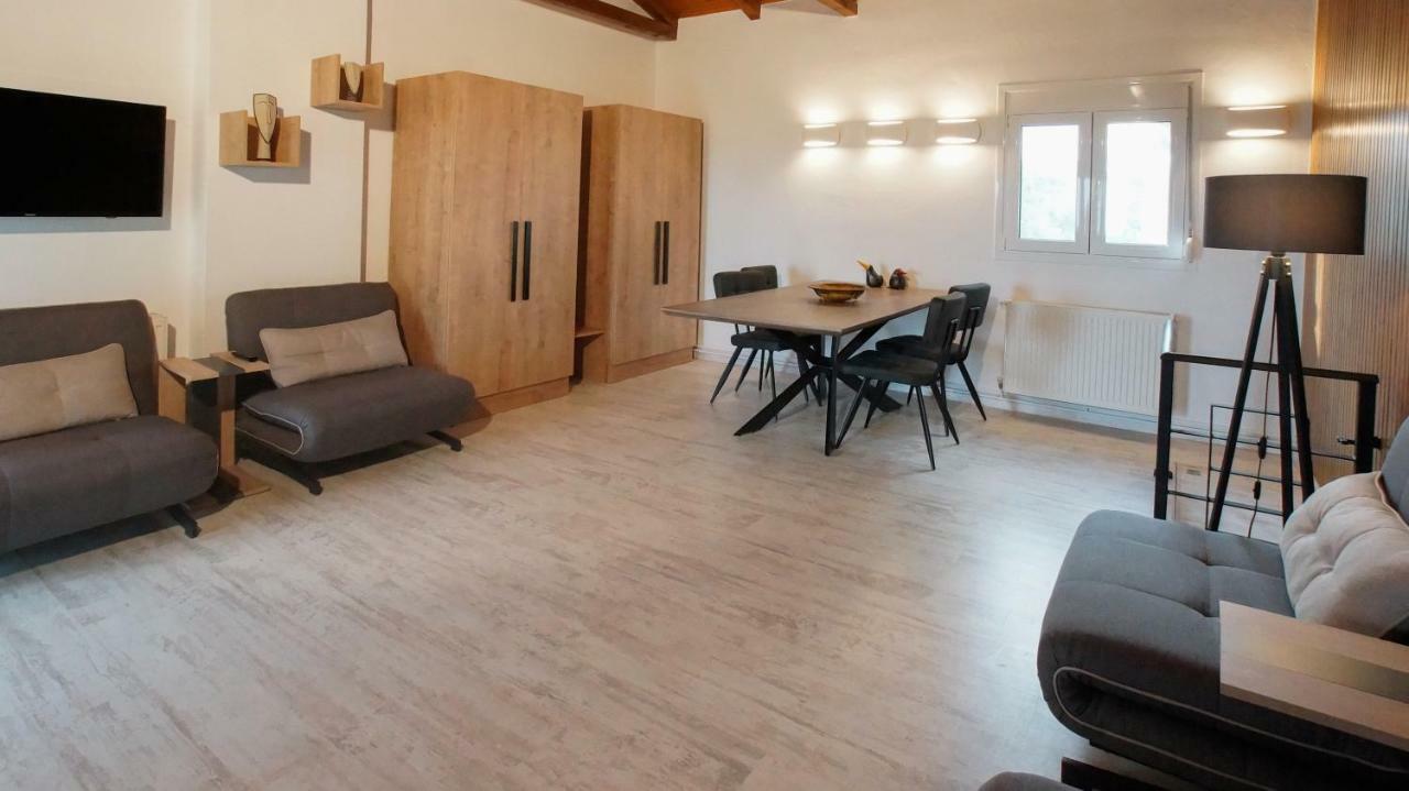 Olea Escape Villa In An Olive Estate Гитио Екстериор снимка