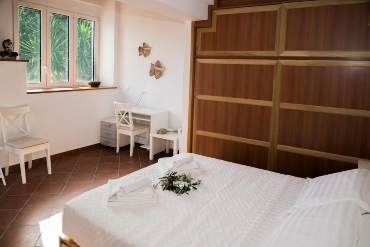 Olea Escape Villa In An Olive Estate Гитио Екстериор снимка